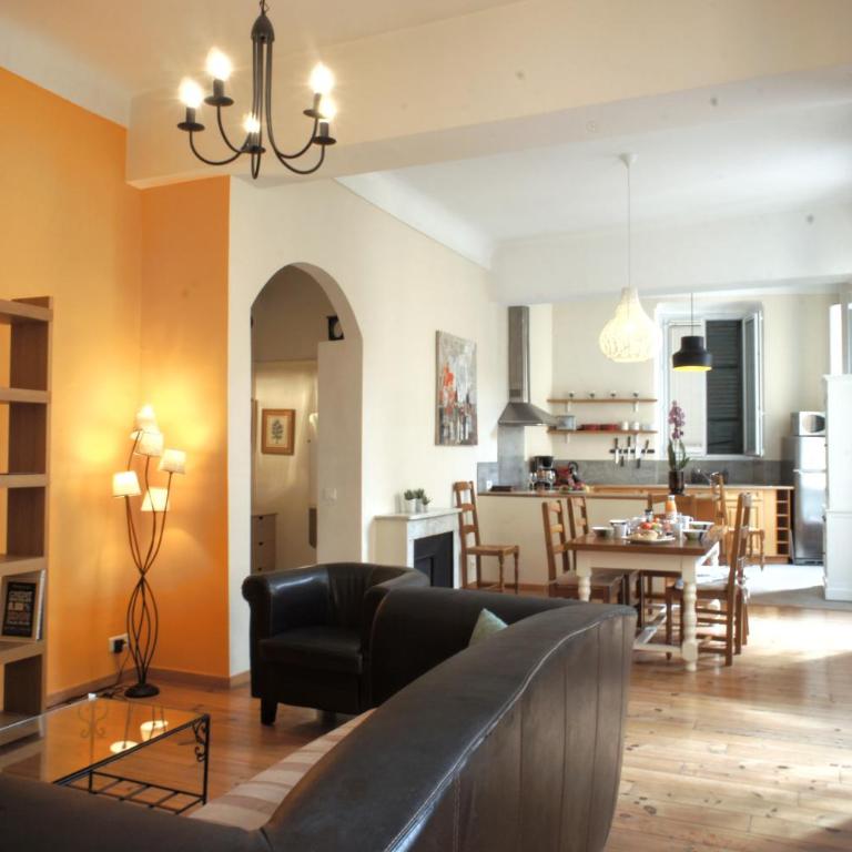 Ze Perfect Place - Spacieux appartement - Cours Saleya - 2 CHB - 2 SDB - AC - Two-Bedroom Apartment-no lift- 2nd floor - 9