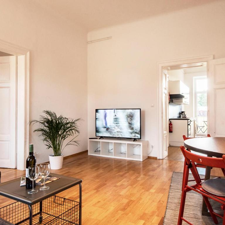 City-Apartments Graz - FRIENDLY RECEPTION & FREE BIKES - Apartment mit Balkon - 8