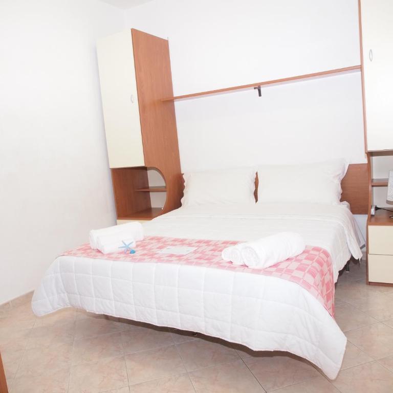 Locanda Rooms - Camera Matrimoniale Classic Economy - Seminterrato - 3