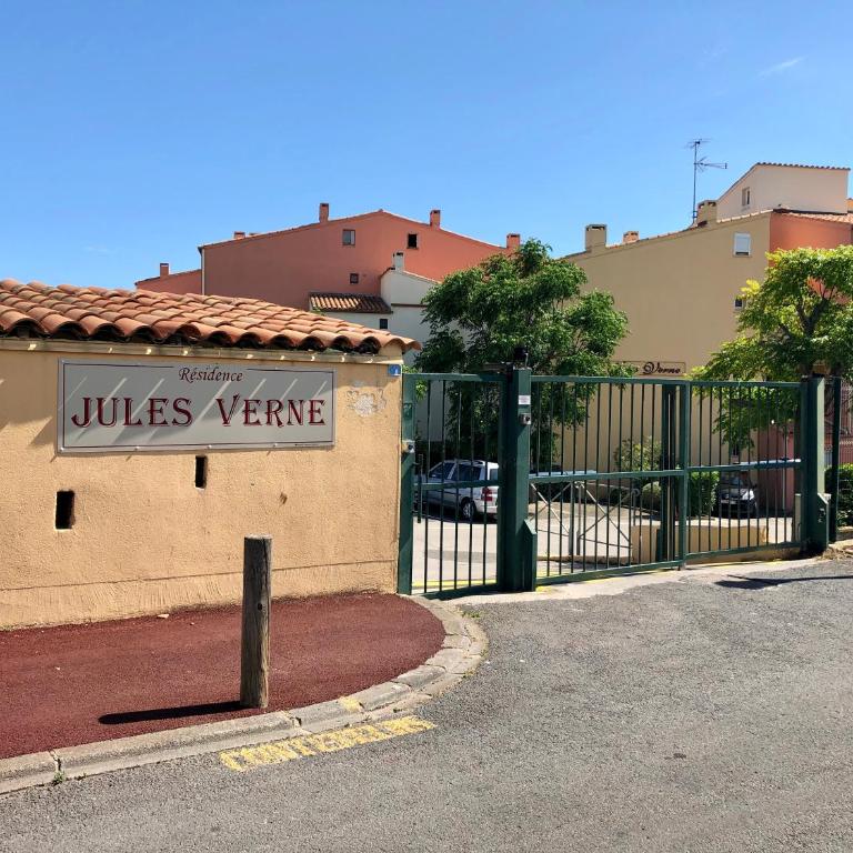 C19 Jules Verne - One-Bedroom Apartment - 47