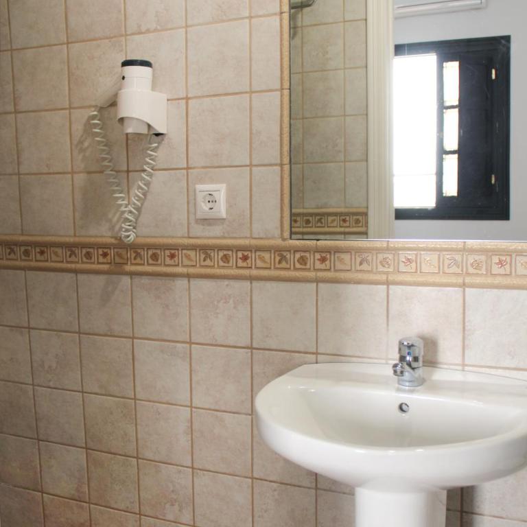 La Piquera Hostal - Habitación Doble Económica - 3