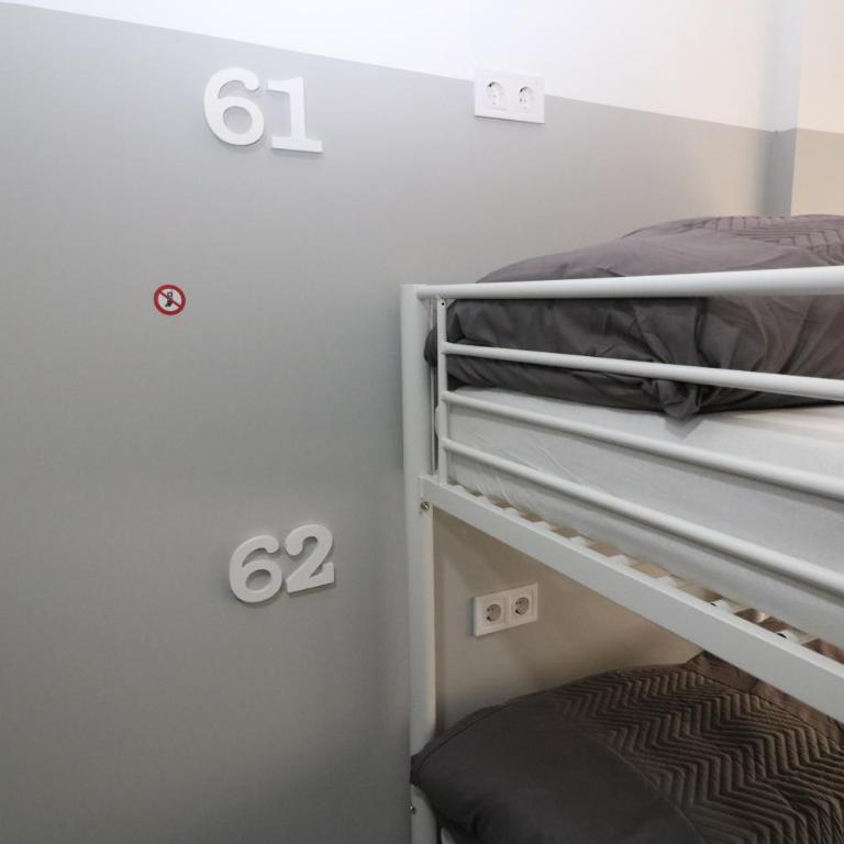 Madrid Downtown Hostel - Bunk Bed in Mixed Dormitory Room - 16