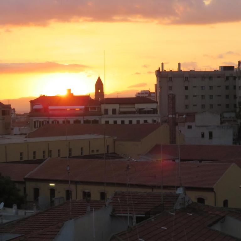Luna Rossa Rooms - Standard Double Room with Shared Bathroom - 17