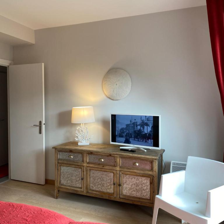 L'OCEAN vue bassin 1ère ligne Plage Pereire vue mer - Two-Bedroom Apartment - 16