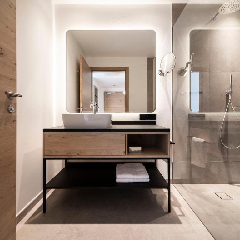 Hotel Belvedere - Adults Only - 14 plus - Camera Matrimoniale con Balcone - 2