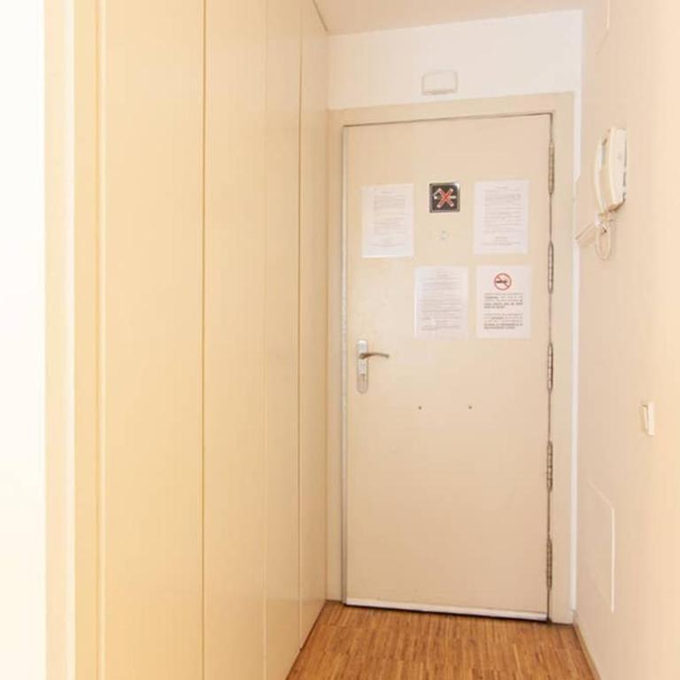 Heima Gran Vía B - One-Bedroom Apartment - 3