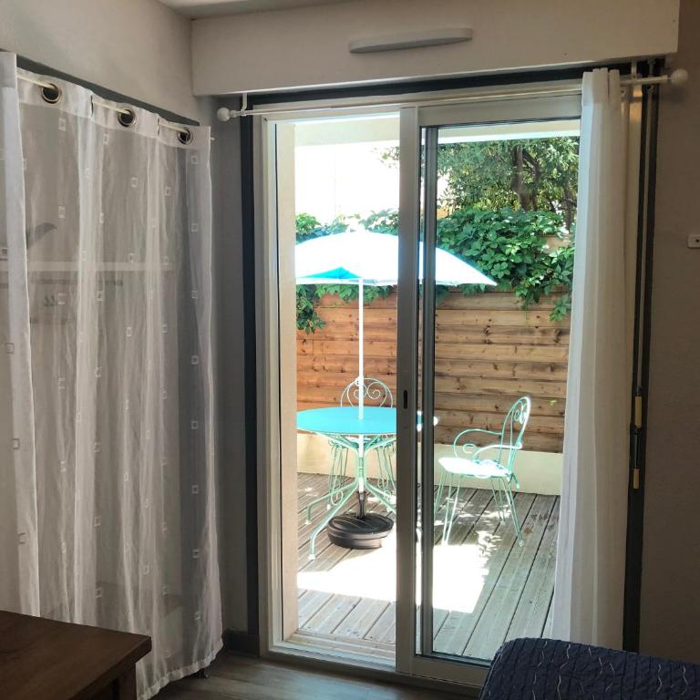 Hotel de la Plage - Chambre Double avec Terrasse - 4
