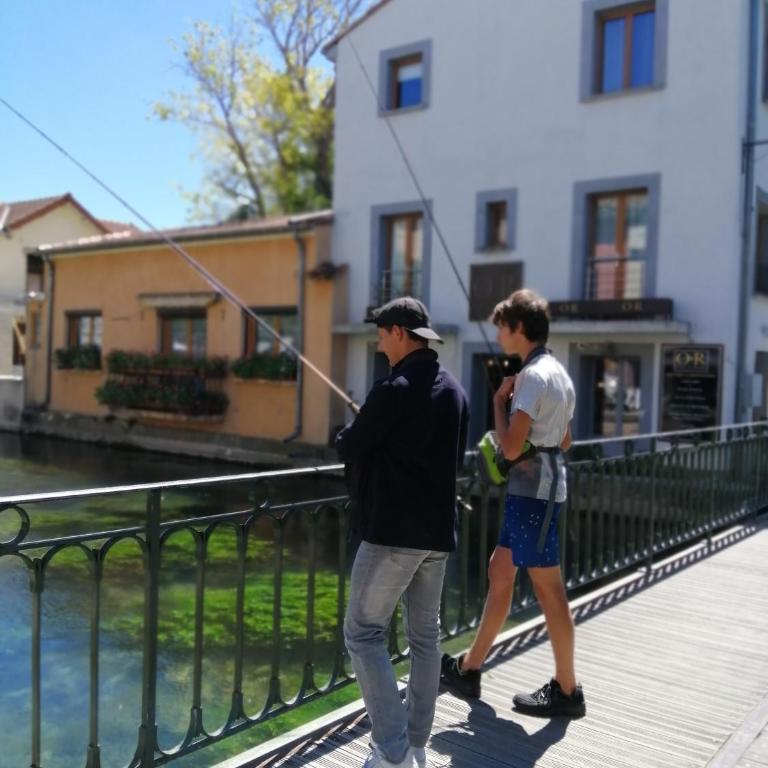 Le Petit Studio - 15 m2 - Centre Ville - Sorgue à 50 m - Estudio Superior - 30