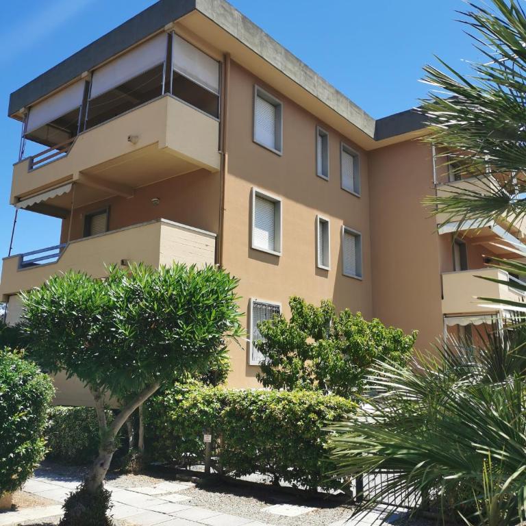 Silver Sea Of Tuscany - Two-Bedroom House - 2