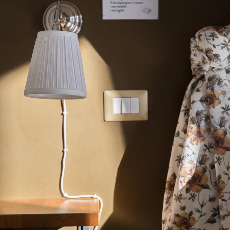 Grand Tour Design Guest House Catania Self Check-in - Standard Family Room - 4