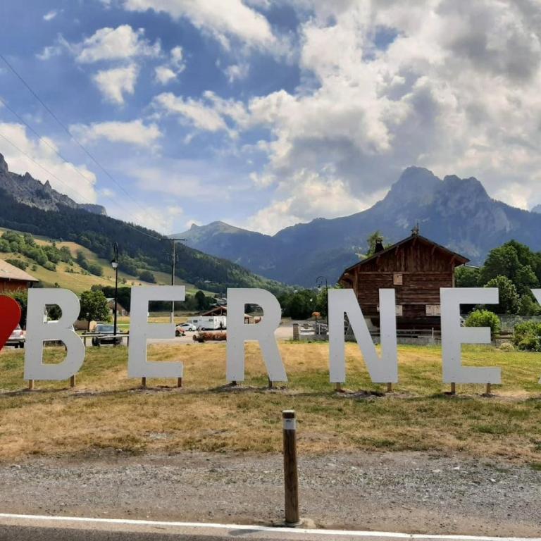 Le 67,ski et randonnée,WIFI, lave linge,sèche linge,parking gratuit - Estudio con vistas a las montañas - 2