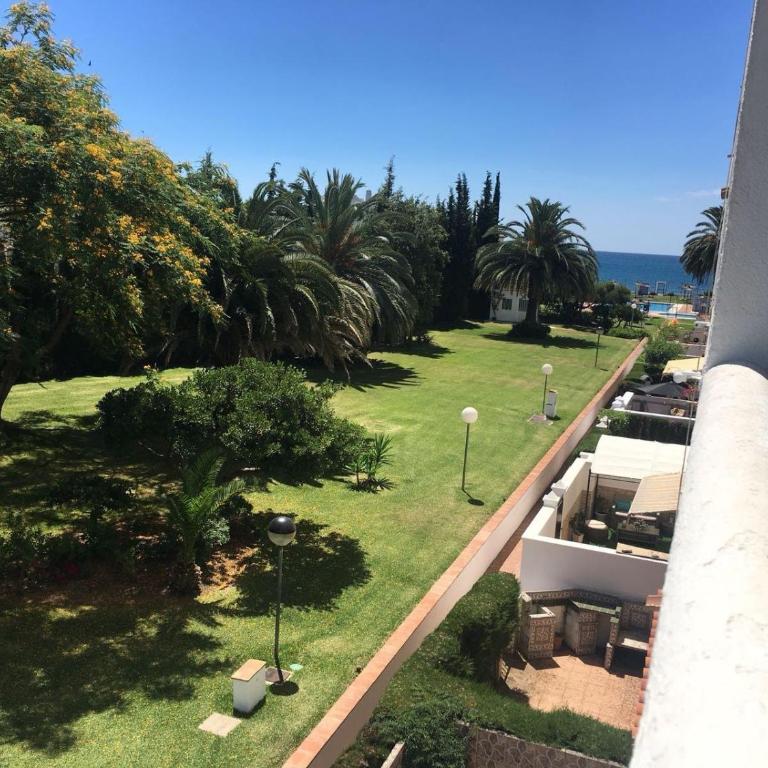 BAHIA DE ESTEPONA - Apartamento de 2 dormitorios - 30