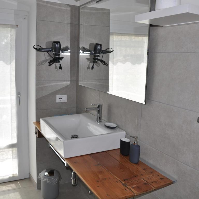 Casale Luel - Camera Familiare con Bagno Privato - 7