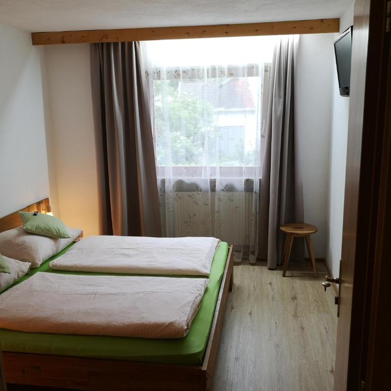 Birkenhof - Apartment mit 1 Schlafzimmer und Balkon - 2 - 4