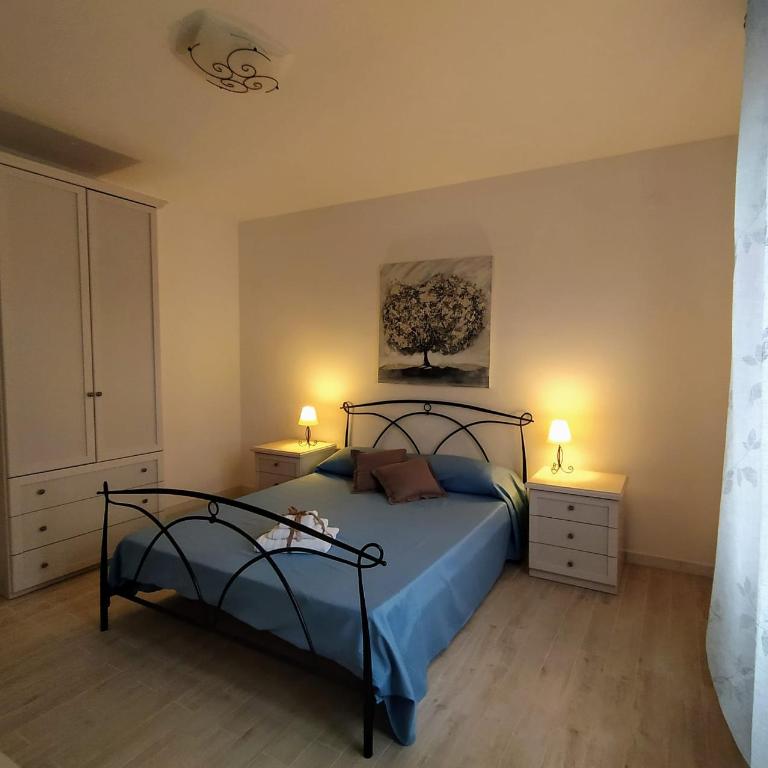 Alghero Mare Chiaro-Guest House - Camera Tripla con Bagno Privato Esterno - 1