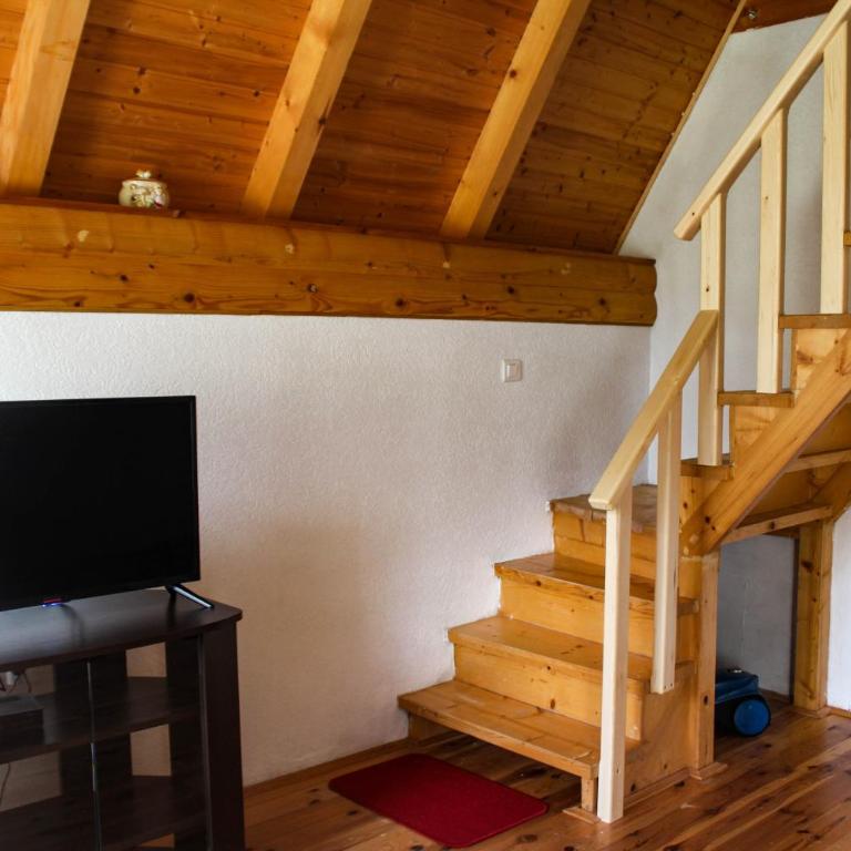 Vikendica Anja - Two-Bedroom Chalet - 27
