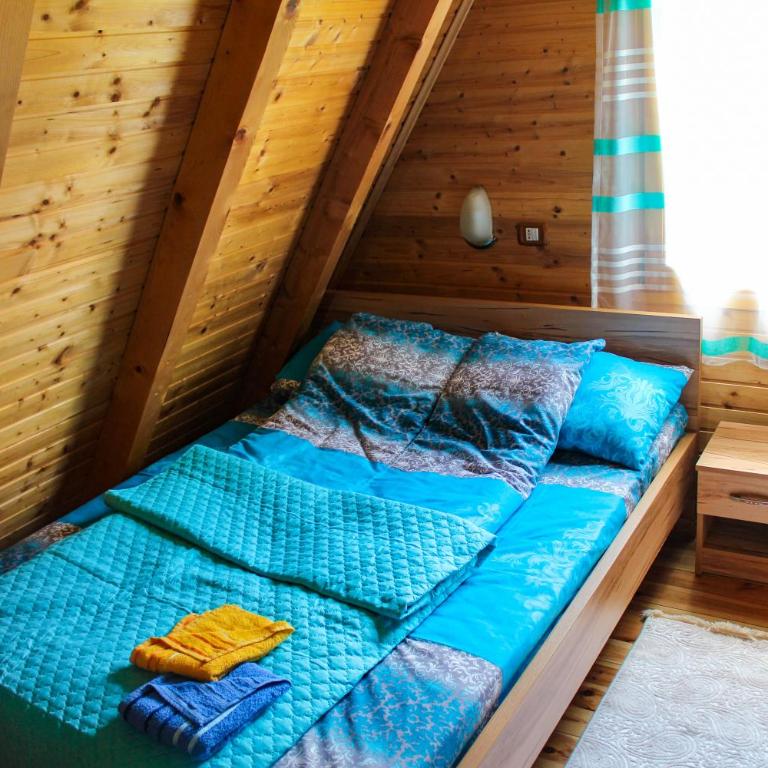 Vikendica Anja - Two-Bedroom Chalet - 47