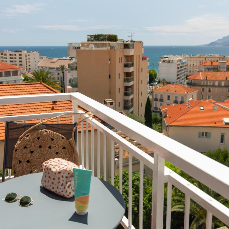 Best Western Hôtel des Orangers Cannes - Chambre Double Supérieure - Vue sur Mer - Non-Fumeurs - 8