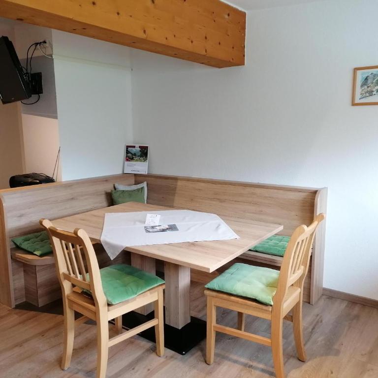 Ferienwohnungen Vordergriess - Apartment mit 2 Schlafzimmern und Balkon - 2