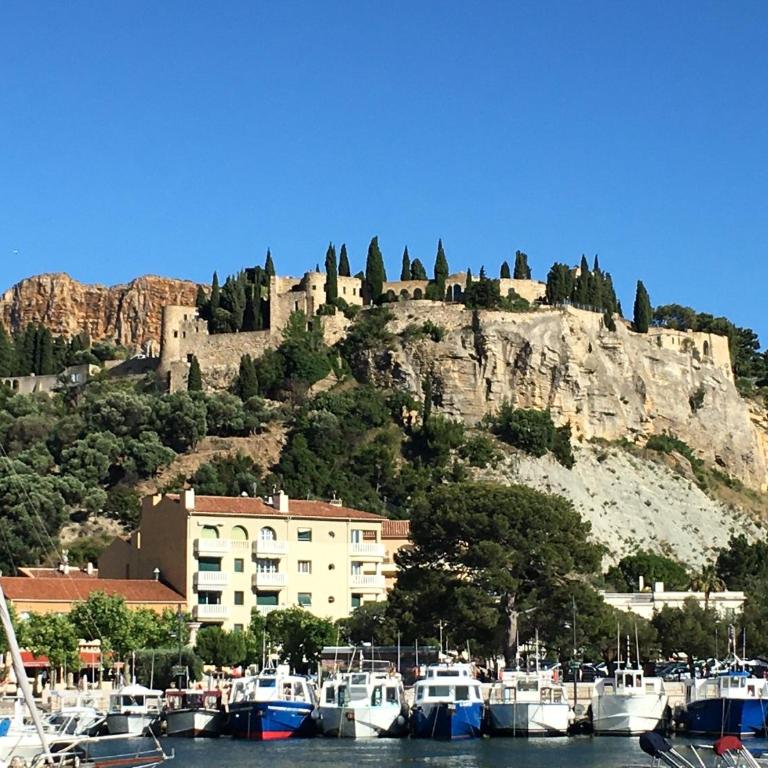 appartement cosy à 10 mètres du port de Cassis - Appartement 1 Chambre - 3