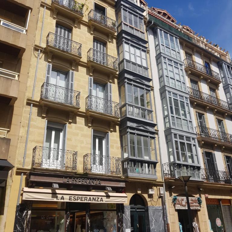 Modern Apartment with Spacious Terrace - Apartamento de 2 dormitorios - 13