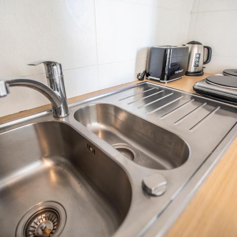 ++++ renovated cosy 50m2 sunny flat / balcony / close to beach and to the Palais des festivals ++++ - Appartamento con 1 Camera da Letto - 26