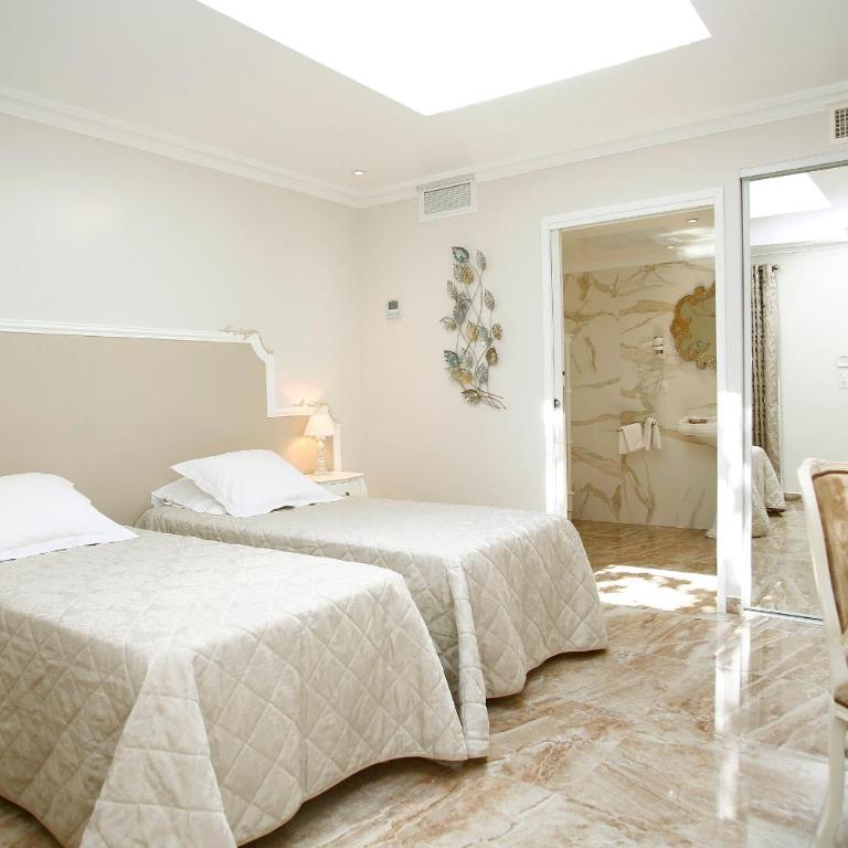 Le Magnolia - Chambre Double ou Lits Jumeaux Supérieure - Rez-de-Jardin - 3