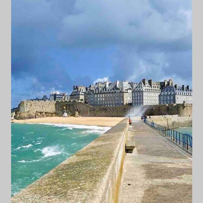 Petit loft SAINT-MALO intra-muros - Apartamento de 1 dormitorio - 62