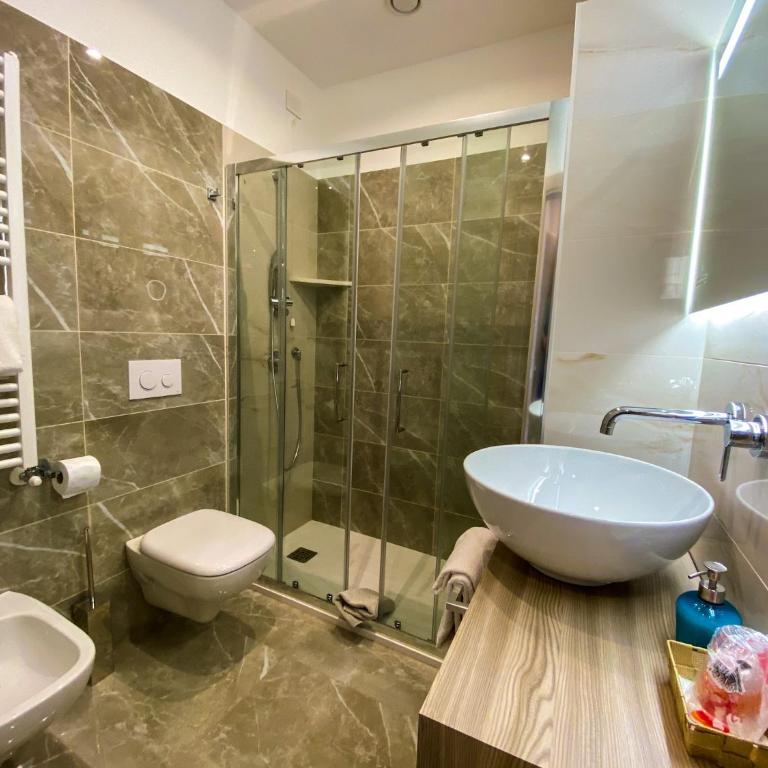 Hotel Victoria - Standard Double Room - 10