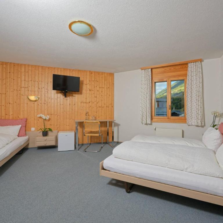 Hôtel Terminus - Dreibettzimmer mit eigenem Bad - 1