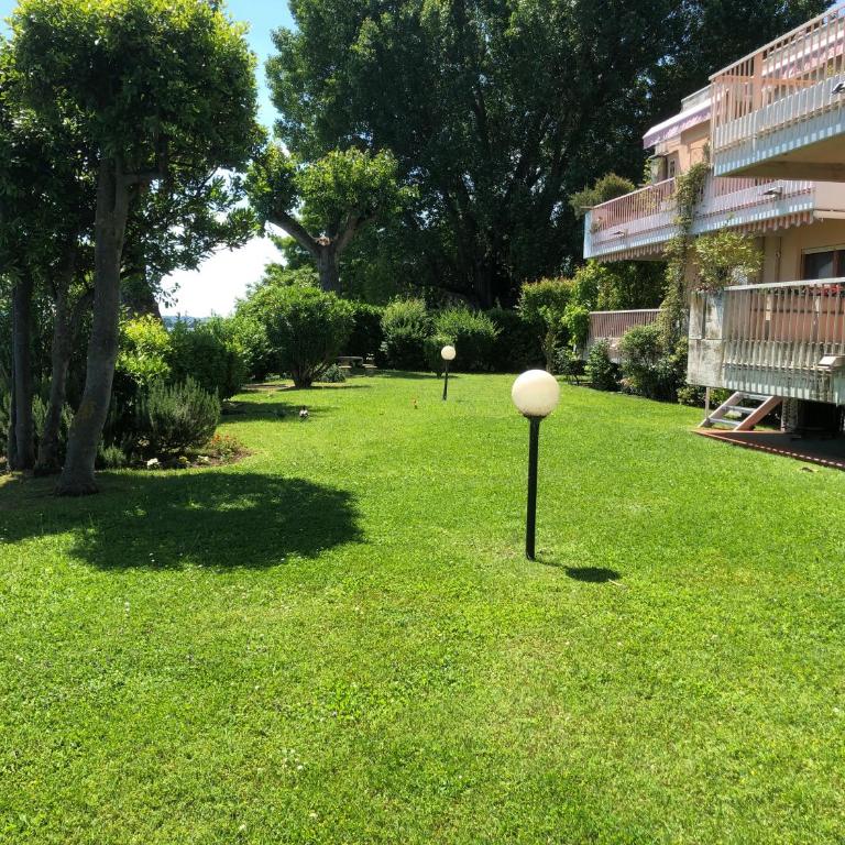 Lake Front Apartment - Direct Lake Access - Villa Fronte Spiaggia - 77