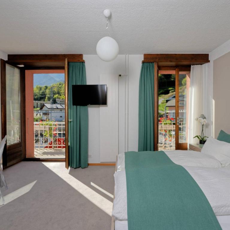 Hôtel Terminus - Doppel-/Zweibettzimmer mit Bergblick - 1
