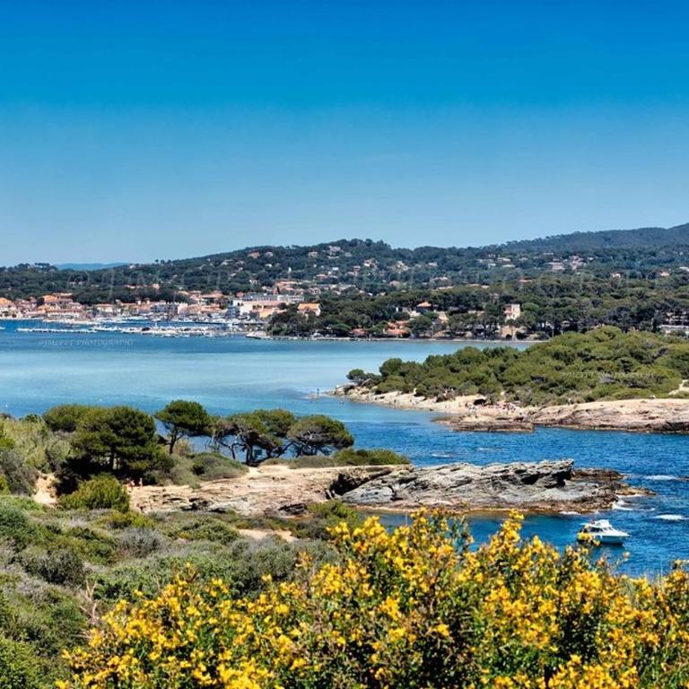 VUE MER 3 mn A PIED DE LA PLAGE LUMINEUX ET MODERNE - Apartment mit 2 Schlafzimmern - 58