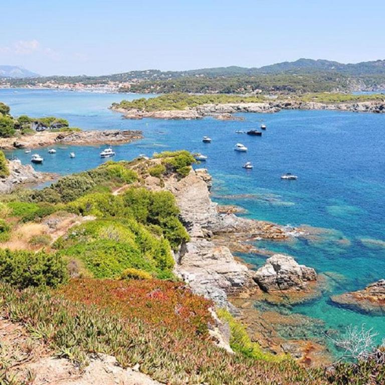 VUE MER 3 mn A PIED DE LA PLAGE LUMINEUX ET MODERNE - Apartment mit 2 Schlafzimmern - 38
