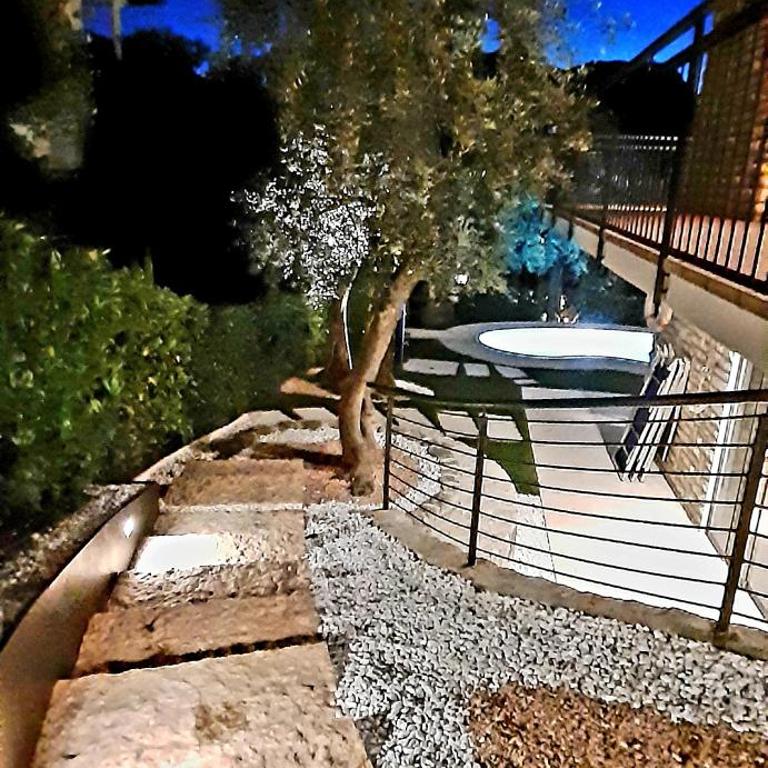 Villa Mimosa-Con piscina e vista lago - Villa con 3 Camere da Letto - 19