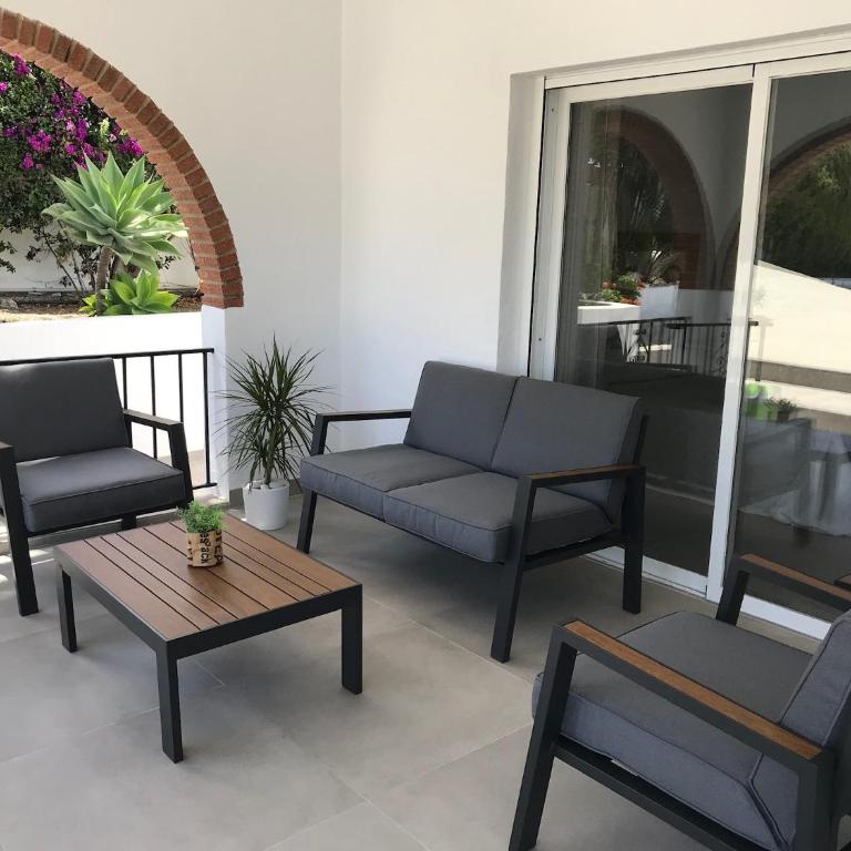 Villa Rafaela - Villa - 2