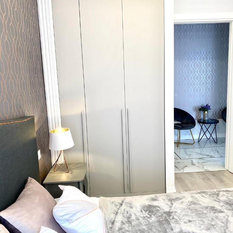ABCdecor Italia - Appartamento con 2 Camere da Letto - 15