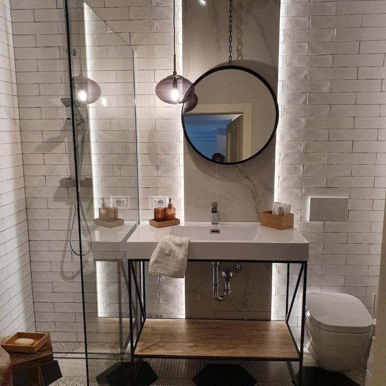 THE MIRROR GUESTHOUSE - TERME MERANO - Appartamento con 2 Camere da Letto - 16