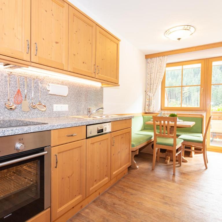 Appartementhaus Schützenhof Schied - Sauna, Tiefgarage, Bergblick - Apartment mit 1 Schlafzimmer - 3