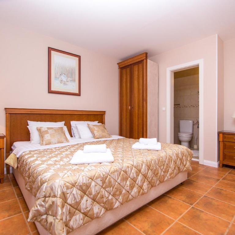 Vila Lazovic - Triple Room with Private Bathroom - 6