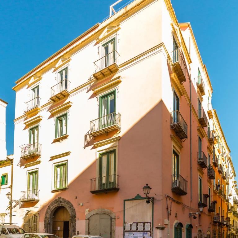 Casa 45 - in centro storico vicino al Teatro Verdi e al Crescent - Appartamento - 34