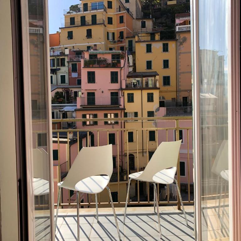 Giardi - Two-Bedroom Apartment - 36