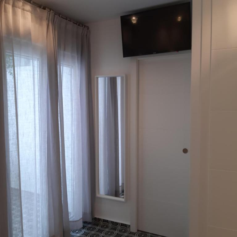 Room Boutique 32 - Habitación Doble con patio - 8