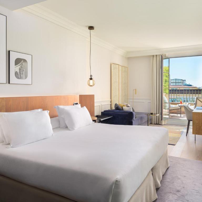 H10 Casa Mimosa 4* Sup - Deluxe Double Room with Terrace (2 Adults + 1 Child) - 2