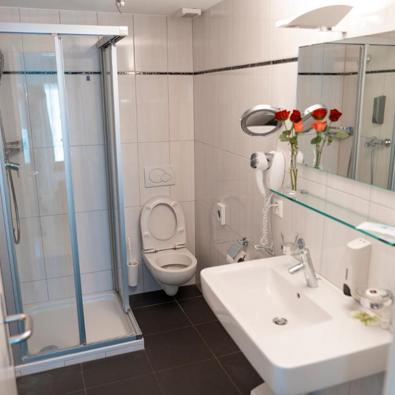 SWISS HOTEL LA COURONNE - Superior Suite - 3