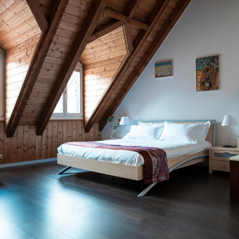 SWISS HOTEL LA COURONNE - Studio mit Kingsize-Bett - 3