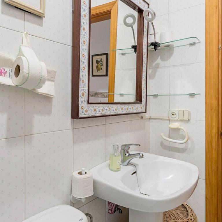 Alojamientos Cadiz Sol - Apartamento de 3 dormitorios - 24