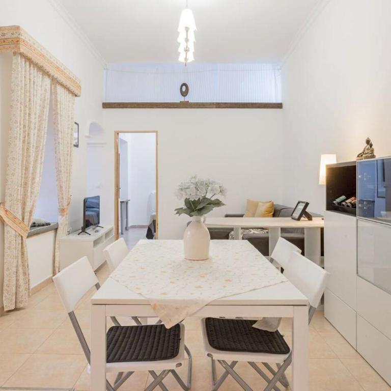 Alojamientos Cadiz Sol - Apartamento de 3 dormitorios - 11