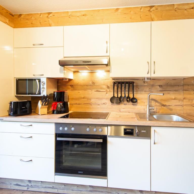 Gästehaus Falkner Ignaz - Comfort Apartment mit 2 Schlafzimmern und Balkon - 4