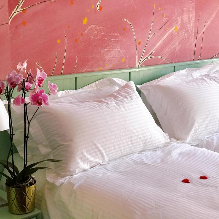 SWISS HOTEL LA COURONNE - Doppelzimmer mit eigenem Bad - 1
